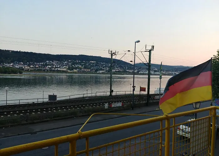 In Ruedesheim Mit Rheinblick, Le Lägenhet *
