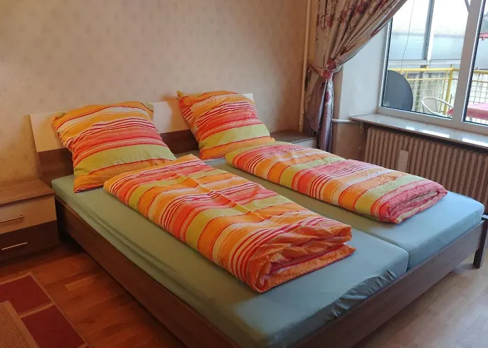 In Ruedesheim Mit Rheinblick, Le Rüdesheim am Rhein